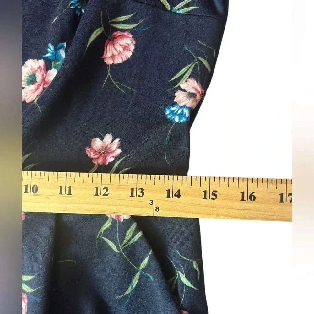 NWT Loft Outlet Floral Business Pleated waist Midi short Sleeve Office Size 2 - Picture 8 of 14